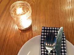 -ROAST coffee & eatery