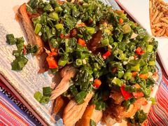 -香巴拉云南餐厅(华莱坞店)