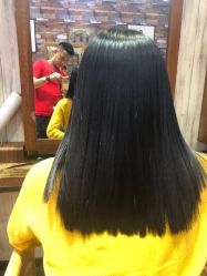 -首脑美发沙龙