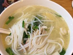 -桥香园云南过桥米线(金马碧鸡店)