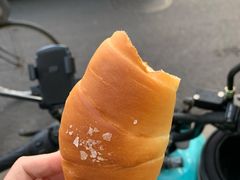 海盐面包-WHEN PIGS FLY当猪飞