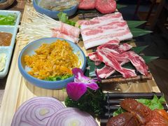 -明洞阿姨·韩式酱蟹烤肉·创意料理(三元桥店)