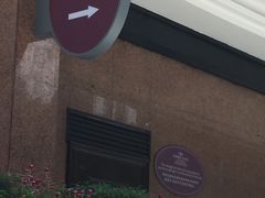 -深圳富苑皇冠假日套房酒店