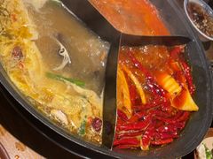 -巴卤社老火锅(财富店)
