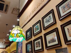 -玛格萝妮比萨屋(四平店)