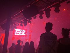 -SPACE(欢乐颂购物中心店)