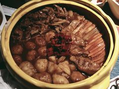 -多嘴超级肉蟹煲(杉杉国潮主题店)