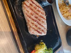 -必胜客(新中纬店)