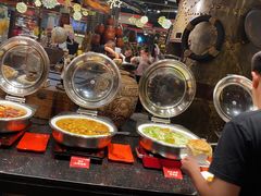 -四海一家自助餐(益田假日广场店)