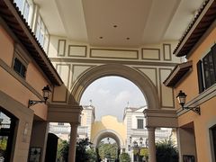 -佛罗伦萨小镇广佛名品奥特莱斯(疏港路店)