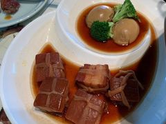 卤蛋焖扎肉-甬妈妈湖畔里餐厅(唐山南湖旅游景区店)