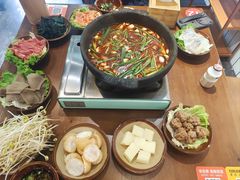 -黔有有贵州酸汤夺夺粉火锅(五味十字店)