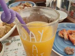 -樾餐厅泰式海鲜火锅(民歌湖店)