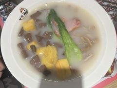 -大脸鸭记鸭血粉丝·小锅米线(水游城店)