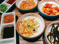 -明洞阿姨·韩式酱蟹烤肉·创意料理(三元桥店)