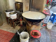 -云南大锅豆浆店