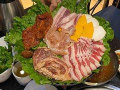 -木槿花韩式炭烤·熟成肉工坊(孙文东路店)