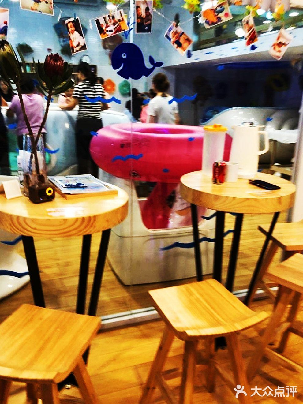 婴儿的健康成长，游泳来伴！