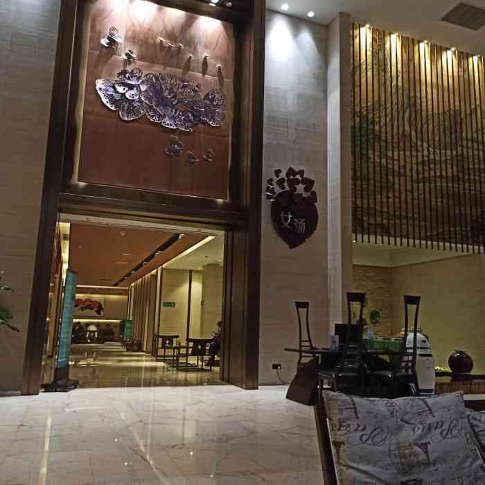 清水湾·乐汤汇(北二环店)-"来过很多次了清水湾是西安最大的浴场了 .