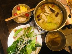 -香园自助小火锅