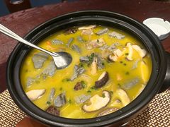 -溪畔•新徽菜(碧湖云溪店)