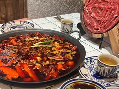-旧街市鲜货老火锅(大光路店)