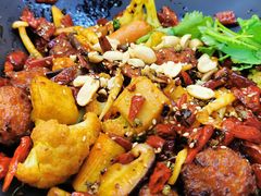 -醉人椒麻辣香锅(王府井喜悦店)