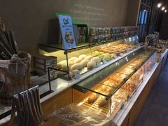 面包甜点陈列柜-多乐之日(华贸天地店)