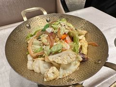 -皇饭儿餐饮管理有限公司(赞成大厦店)
