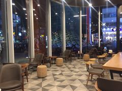 大堂-星巴克(南京鼓楼吾悦广场店)