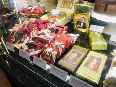 -中央咖啡馆