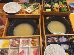 -勺子米线·云南传统小吃市集(四方街店)