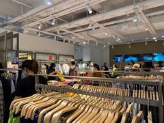 -URBAN REVIVO(北京斯普瑞斯奥特莱斯店)