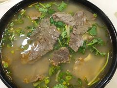 牛肉粉丝汤-牛煎里牛肉煎包淮南牛肉汤(广东路店)