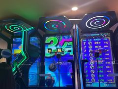 -爱玩嘉年华(江北一店)