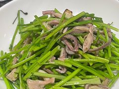 -魁盛居百年鲁菜馆(县西巷店)