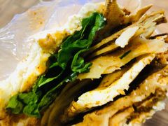 鸡蛋土豆片夹馍-刘大饼香辣土豆片夹馍(鱼化店)