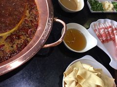 -重庆袁老四火锅(兖州九州新天地店)