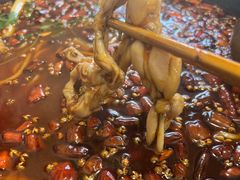 -鸿顺老铁锅美蛙鱼府(解放碑店)