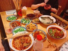 -丁阿纸面馆