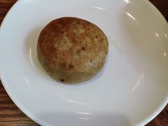 -清真吴记门钉肉饼·喜多利
