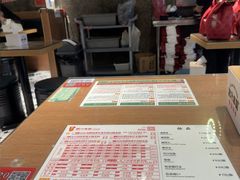 -肥汁米蘭香港米线(定西路店)