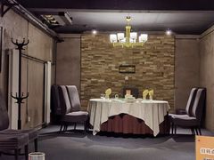 -金岳台私汤温泉度假山庄·创意餐厅(昌平十三陵店)