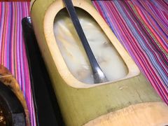 -香巴拉云南餐厅(华莱坞店)