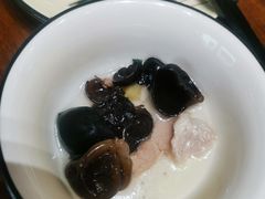 -乡里人家家常菜馆(营盘路店)