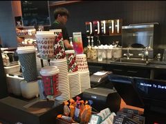 -星巴克(深圳龙华和平里店)
