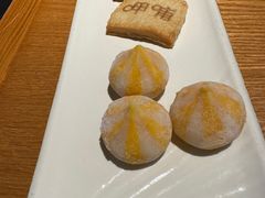 -呷哺呷哺(融创茂店)