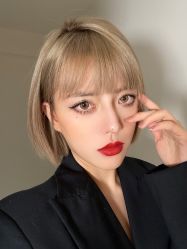 -东秀护肤造型