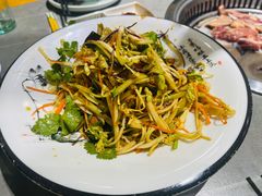 -鹤之乡·齐齐哈尔东北炭火烤肉(昆明盈江路店)