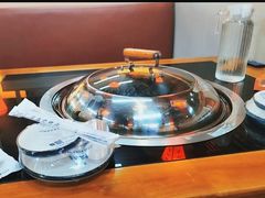 -炖四方东北铁锅炖·烧烤小龙虾(中豪国际店)